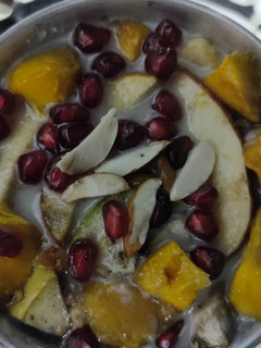ஃப்ரூட்ஸ் டிலைட் (Fruit Delight Recipe in Tamil) செய்முறை முக்கிய புகைப்படம்