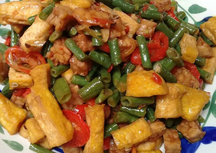 Cara Gampang Menyiapkan Tumis kaccang panjang ppedas yang Enak