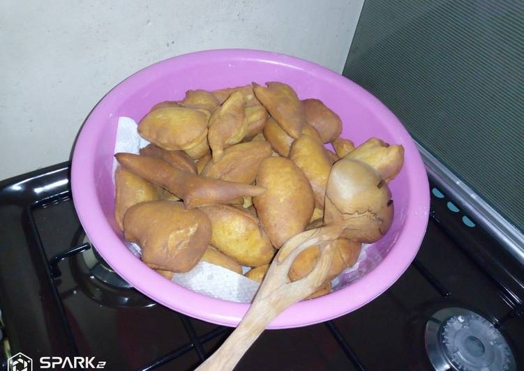 Recipe of Yummy Soft Ginger mandazis
