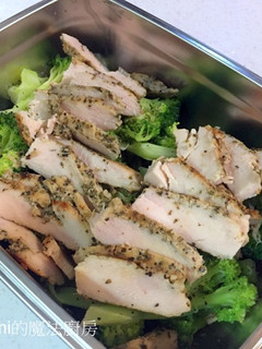 義式香草雞胸肉*舒肥* 的食譜成品照片