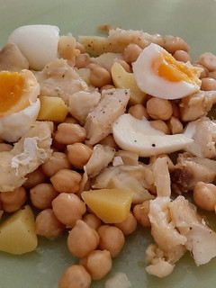 Foto de Salada fria de bacalhau com grão