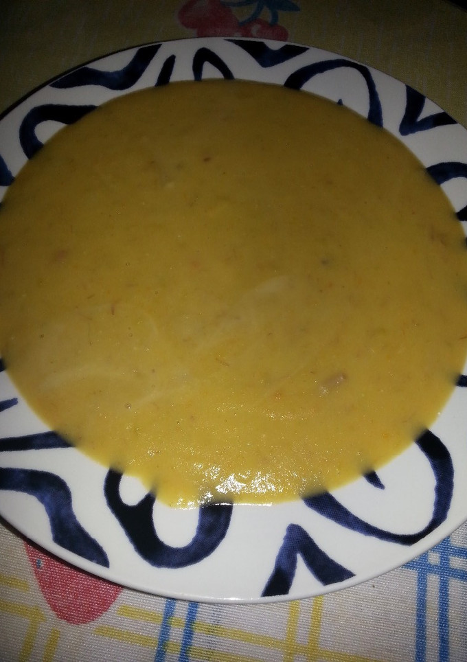 Una foto de Puré de verduras con pollo