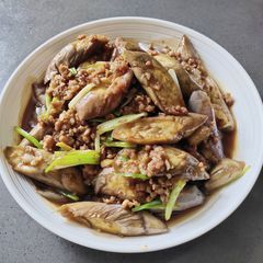 A picture of Eggplant with Ground Pork.