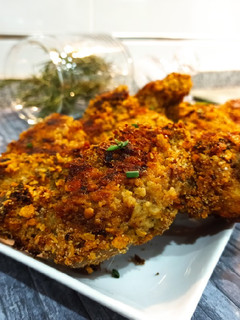 Una foto de Contramuslos de pollo súper crujientes 🍗 🔥🍴