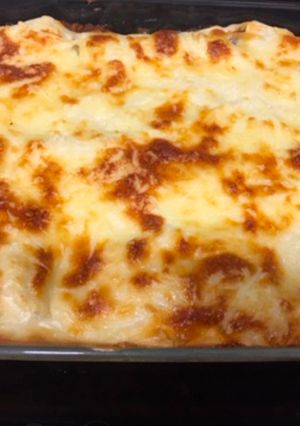 Una foto de Lasaña de carne y champiñones