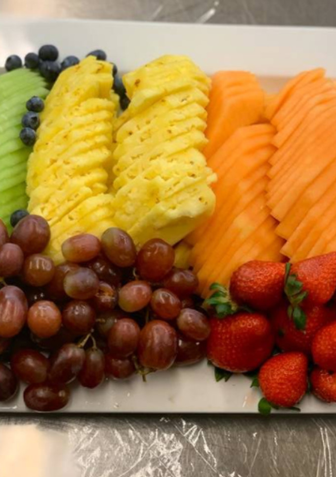 Una foto de Plato de frutas para cualquier evento