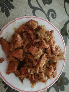 Una foto de Estofado de pollo con repollo