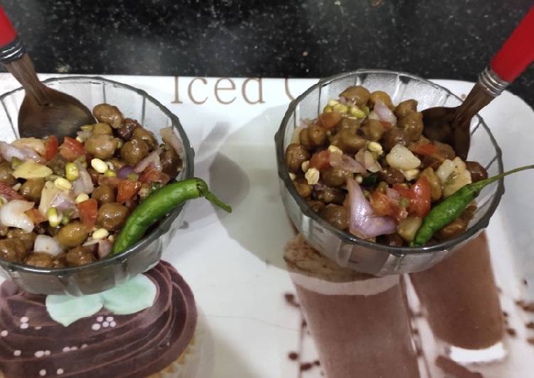 Easiest Way to Prepare Any-night-of-the-week Chana and sprout moong chat