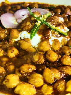 अमृतसरी पिंडी छोले (Amritsari Pindi Chole recipe in Hindi) रेसिपी मुख्य फोटो