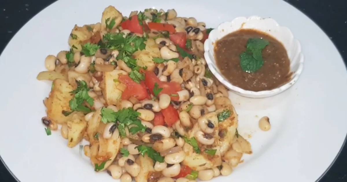 lobia ki chatpati chaat recipe by humaira saleem cookpad cookpad com