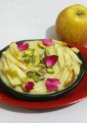 A picture of Apple & dry fruits mix rabri.