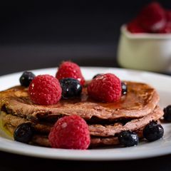 A picture of Berry Oats Pancake.