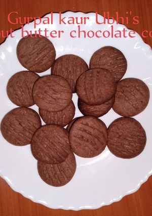 A picture of Peanut butter chocolate cookies 🍪🍫.