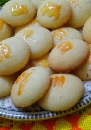 A picture of Nan Khatai.
