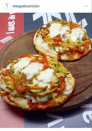 Una foto de Pizzetas integrales individuales fit