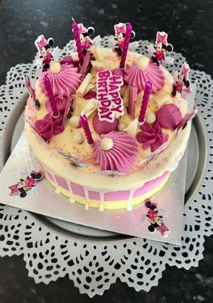 A picture of Vanilla Cake.
