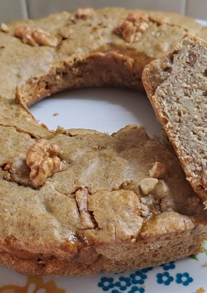 Una foto de Budín integral de naranja, nueces y garrapiñada