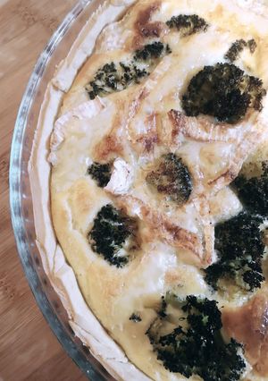 Une photo de Tarte brocoli camembert