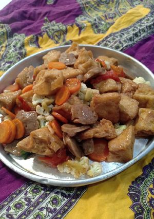Foto resep Cah Wortel Kembang Kol Tahu Bakso Sapi