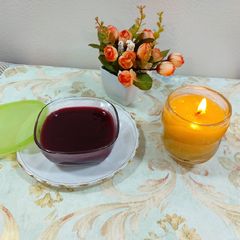 Black currant sauce A picture of Black currant sauce.