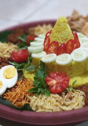Foto resep 204. Nasi kuning magic com