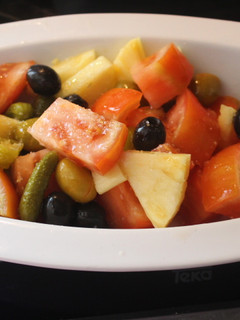 Foto principal de Ensalada de piña con guindilla