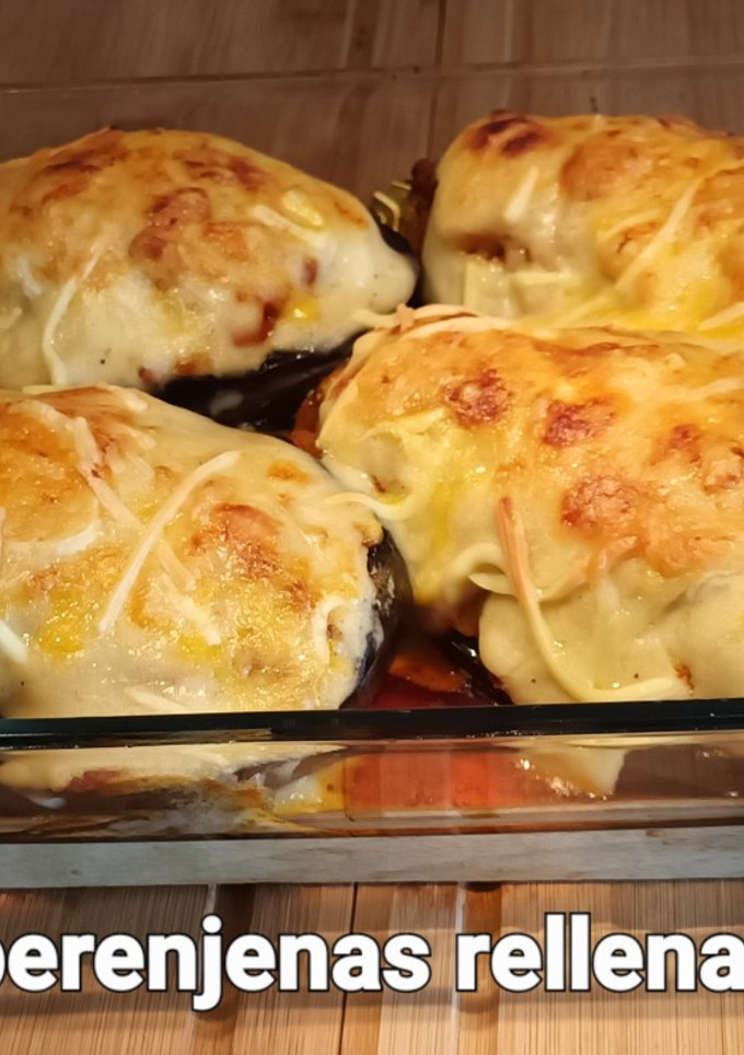 Una foto de Berenjenas rellenas