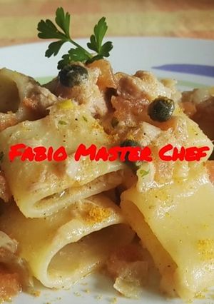 Foto di Calamarata con Spigola, Pomodorini, Capperi e Bottarga di Muggin
