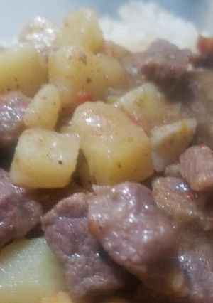 Una foto de Gulash casero