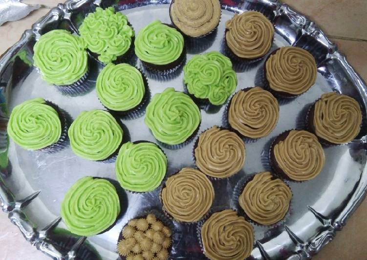 Chocolate mint and mocha cupcakes #weeklyjikonichallenge