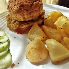 A picture of Egg & Ham Sandwich.