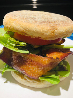 A picture of BLT 🥪 Yummies !.