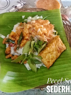 Foto resep Pecel Sayur Sederhana