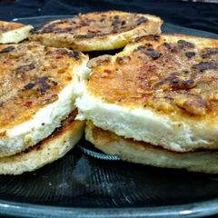A picture of Bread Pizza.