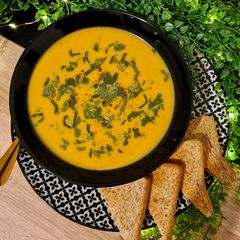 A picture of Roasted Butternut Squash Soup.