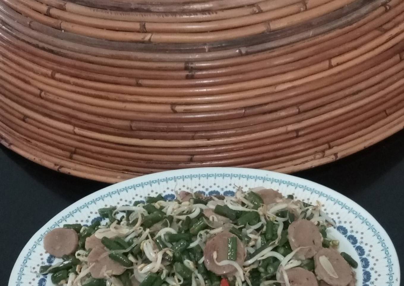 Oseng Kacang Panjang Kecambah Bakso Sapi