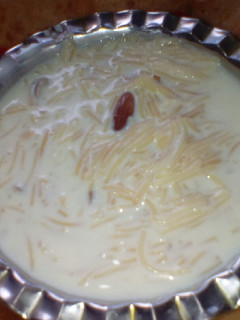 ડ્રાયફ્રુટ મિલ્ક સેવખીર(Dryfruit Milk Sevkheer Recipe in Gujarati) રેસીપી મુખ્ય ફોટો