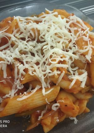 A picture of Red pasta.