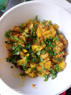 गोभी आलू की अचार वाली सब्जी (gobi aloo ki achar wali sabzi recipe in Hindi) रेसिपी मुख्य फोटो
