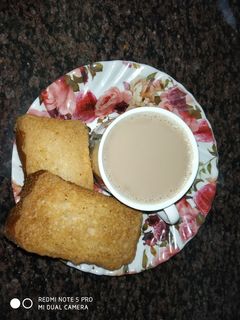 अदरक वाली चाय (Adrak wali chai recipe in hindi) रेसिपी मुख्य फोटो