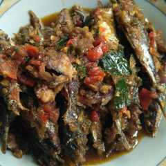 รูปของ Tumis pedas ikan keranjang(pindang)