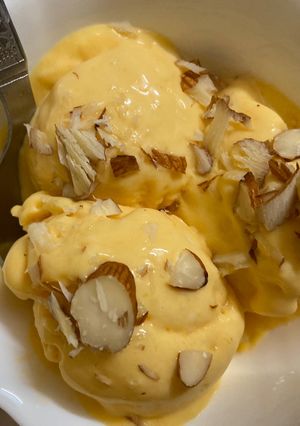 A picture of Rajbhog ice cream.