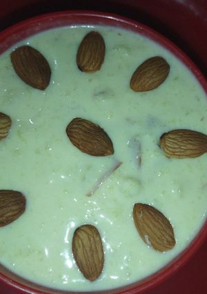 A picture of Badam rabdi.