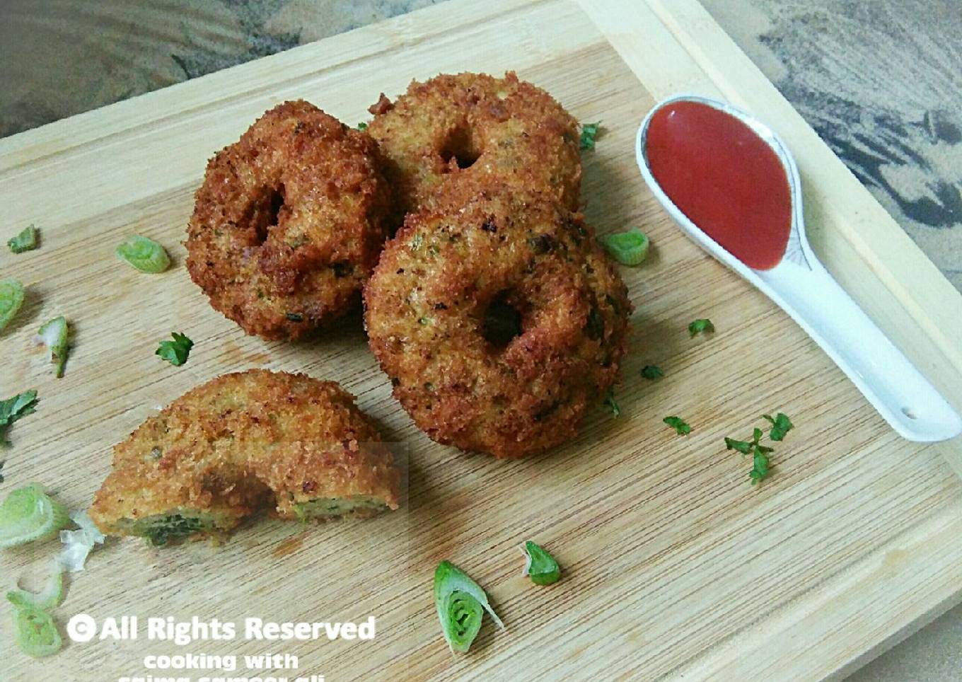 Haray bharay chicken donuts