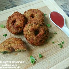 Haray bharay chicken donuts A picture of Haray bharay chicken donuts.