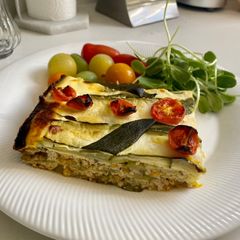 A picture of Healthy,  Quick & tasty Courgette & Turkey/Chicken pie (low carb, gluten free).