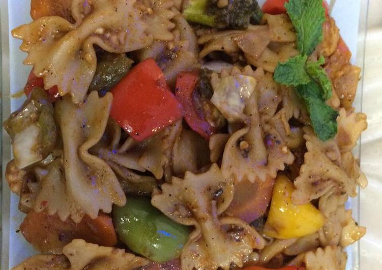 Recipe of Award-winning Farfalle Mongolian pasta