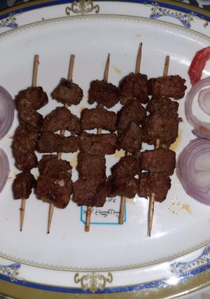 A picture of Beef Tikka Botii.