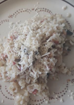 Una foto de Arroz a la cerveza 🍺🍚