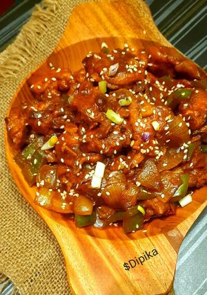 চিলি চিকেন (chilli chicken recipe in Bengali) রেসিপির প্রধান ছবি